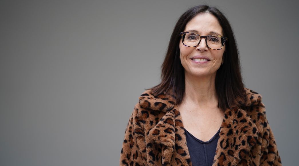 33V - Stefanie Wilder-Taylor